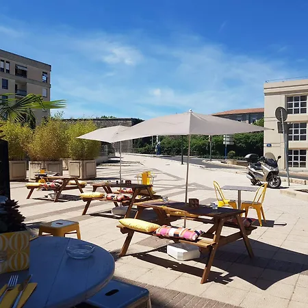 Ibis Centre Polygone 3*