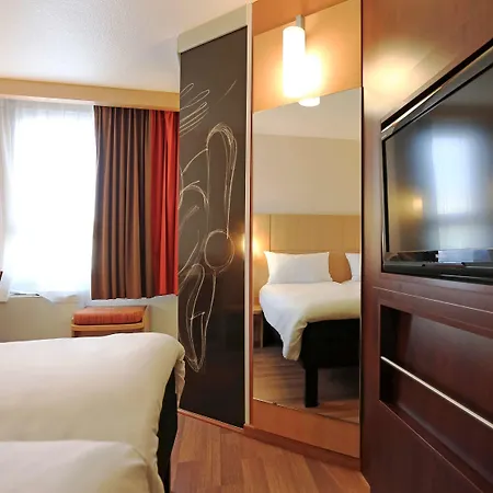 Otel Ibis Centre Polygone
