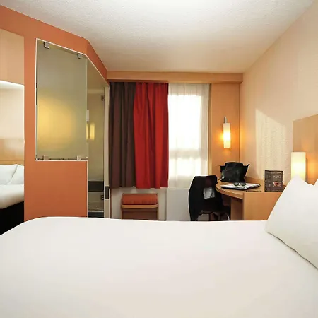Otel Ibis Centre Polygone