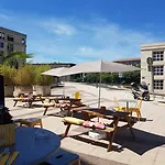 Ibis Centre Polygone 3*