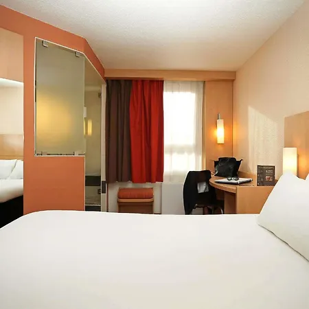 Ibis Centre Polygone