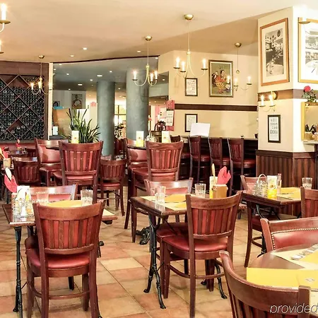 Hotel Ibis Centre Polygone 3*