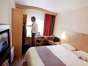 Ibis Centre Polygone