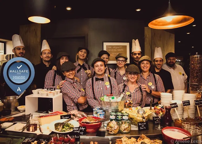 Hotel Ibis Centre Polygone 3*