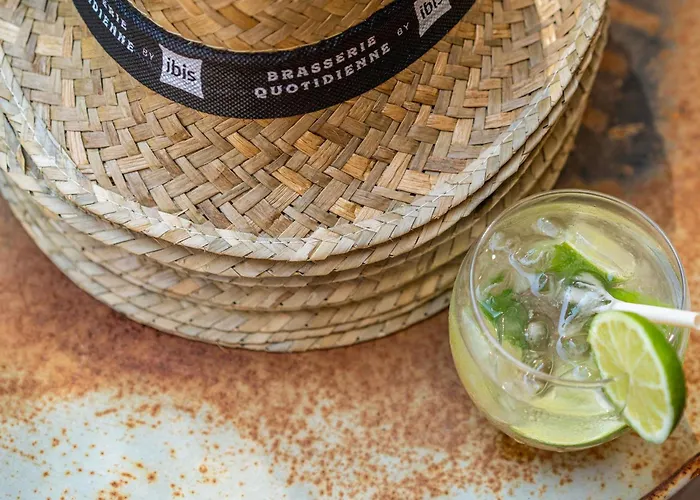 Hotel Ibis Centre Polygone 3*